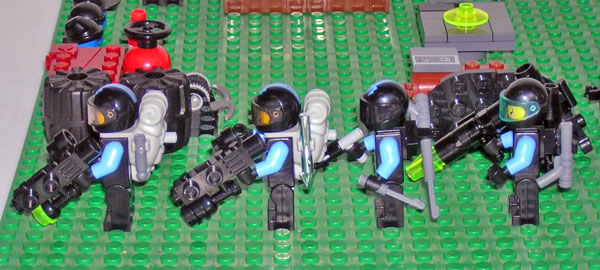 dcom08.jpg
