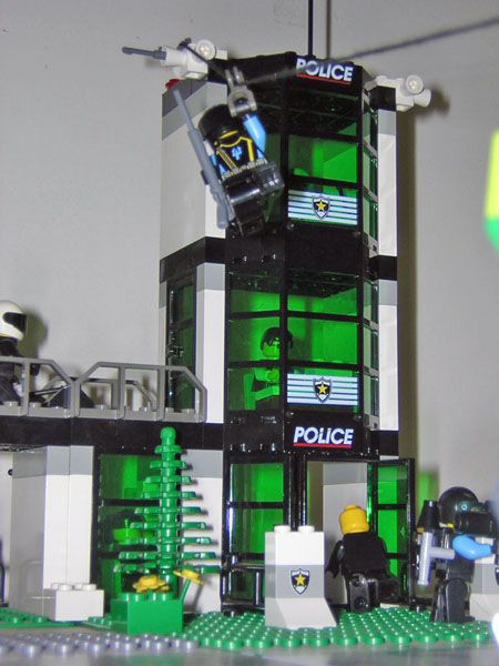 dcom09.jpg