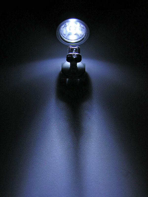 led_1.jpg