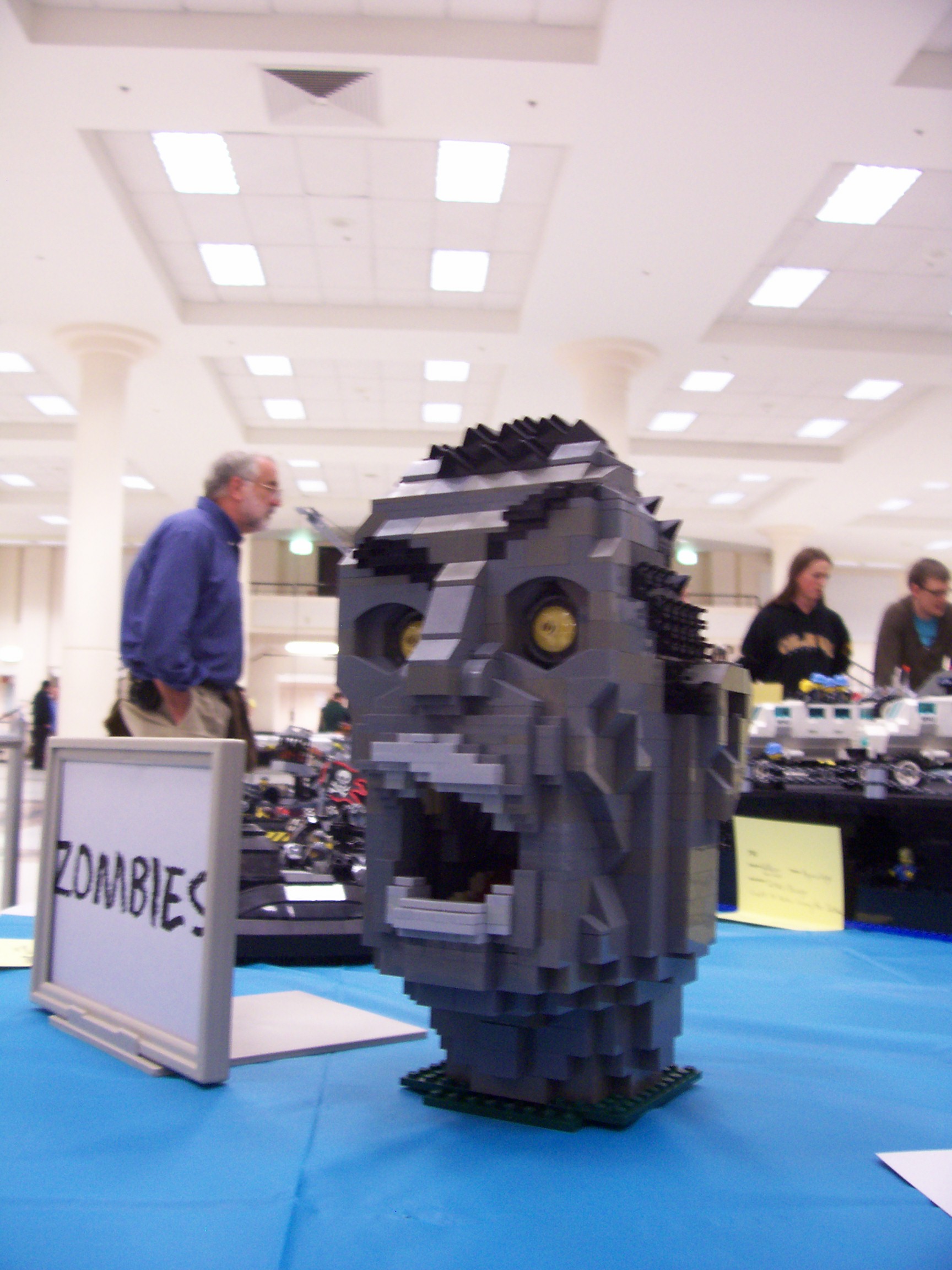 brickcon_2009_112.jpg