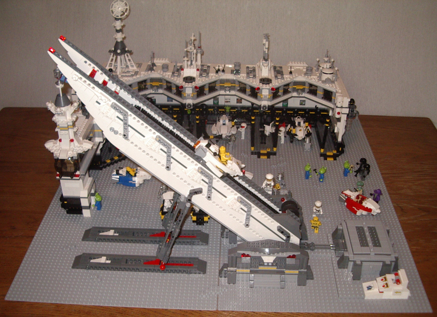 crashtestcenter04.jpg