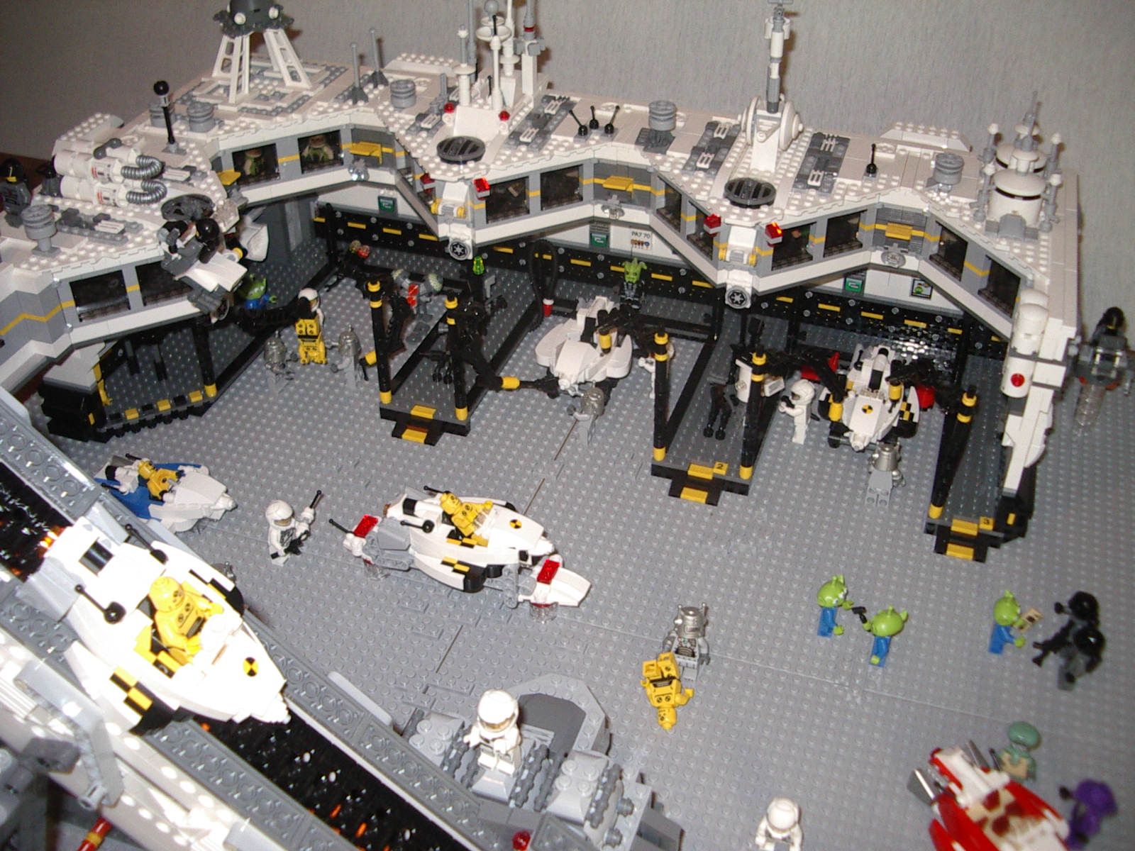 crashtestcenter06.jpg
