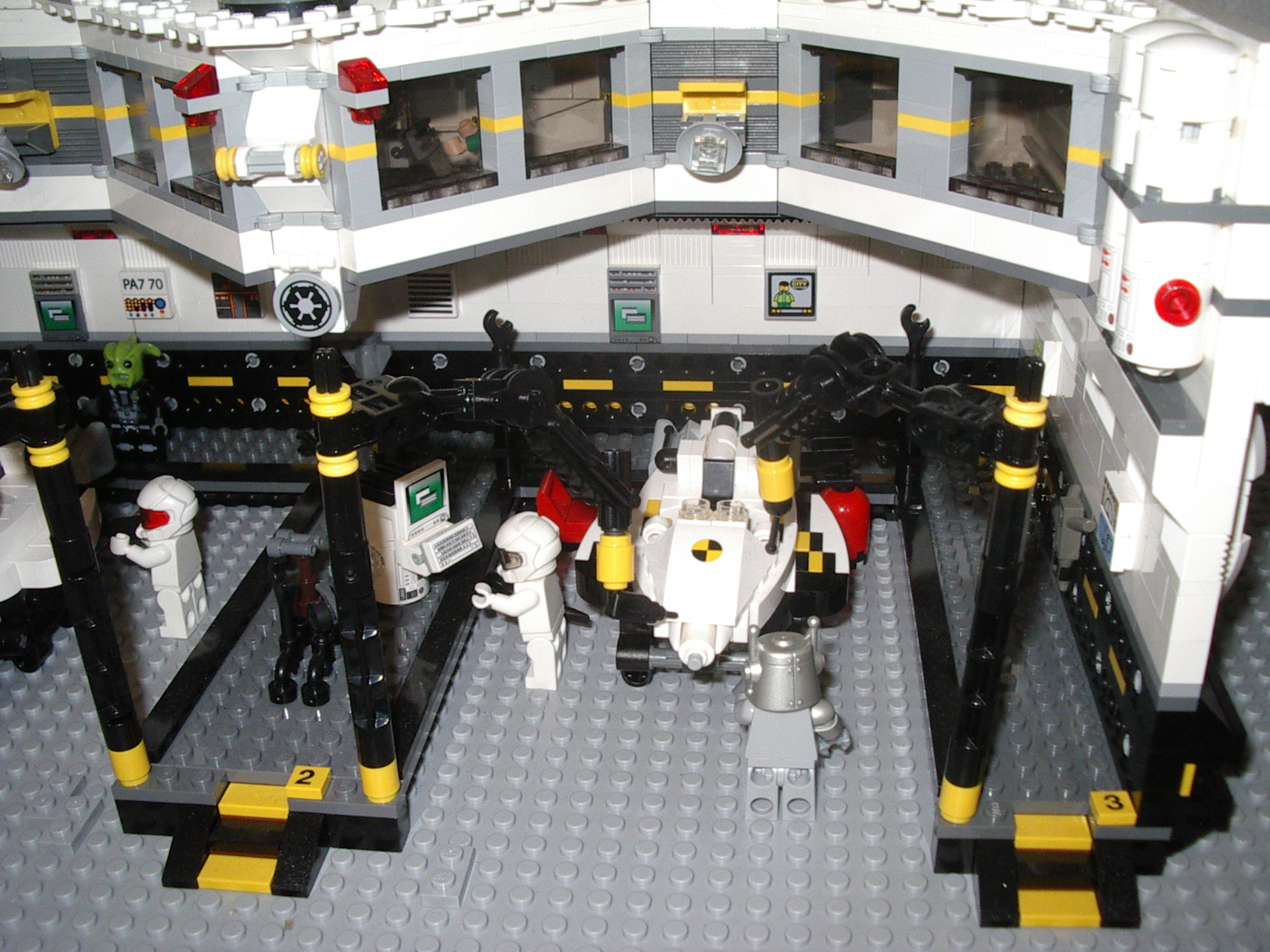 crashtestcenter14.jpg