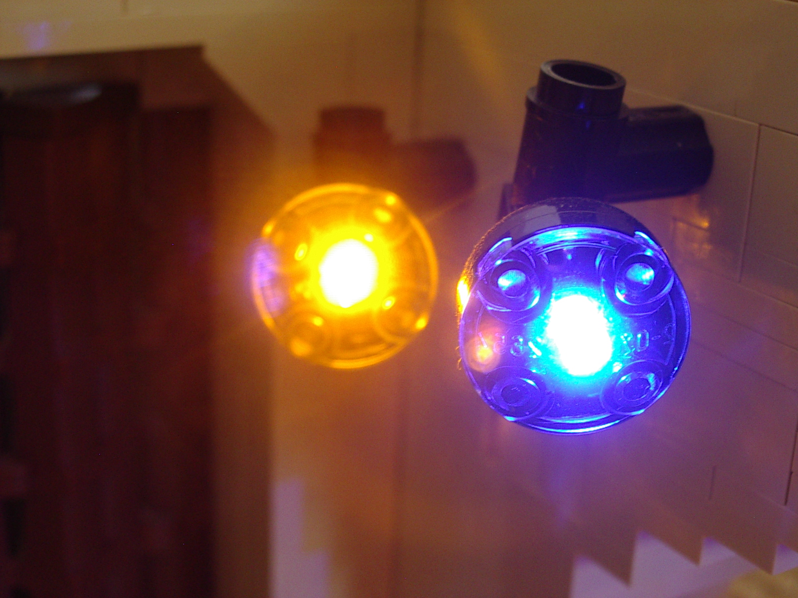 13_stage_lamps.jpg
