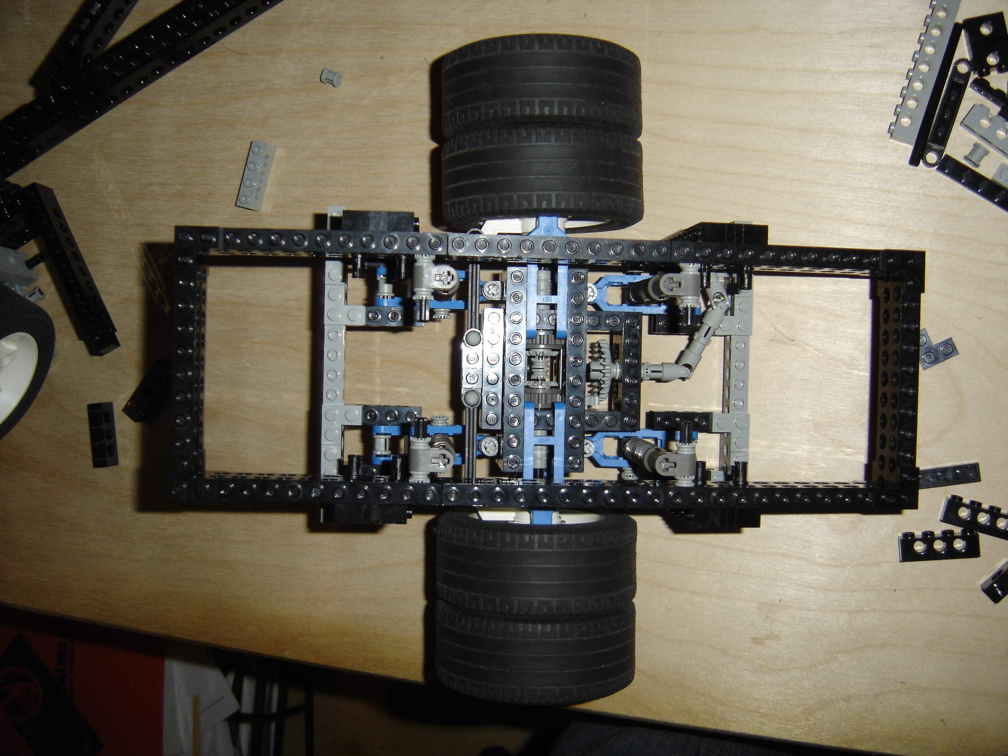 20_-_prototype_3_-_05_-_building_rearaxel.jpg