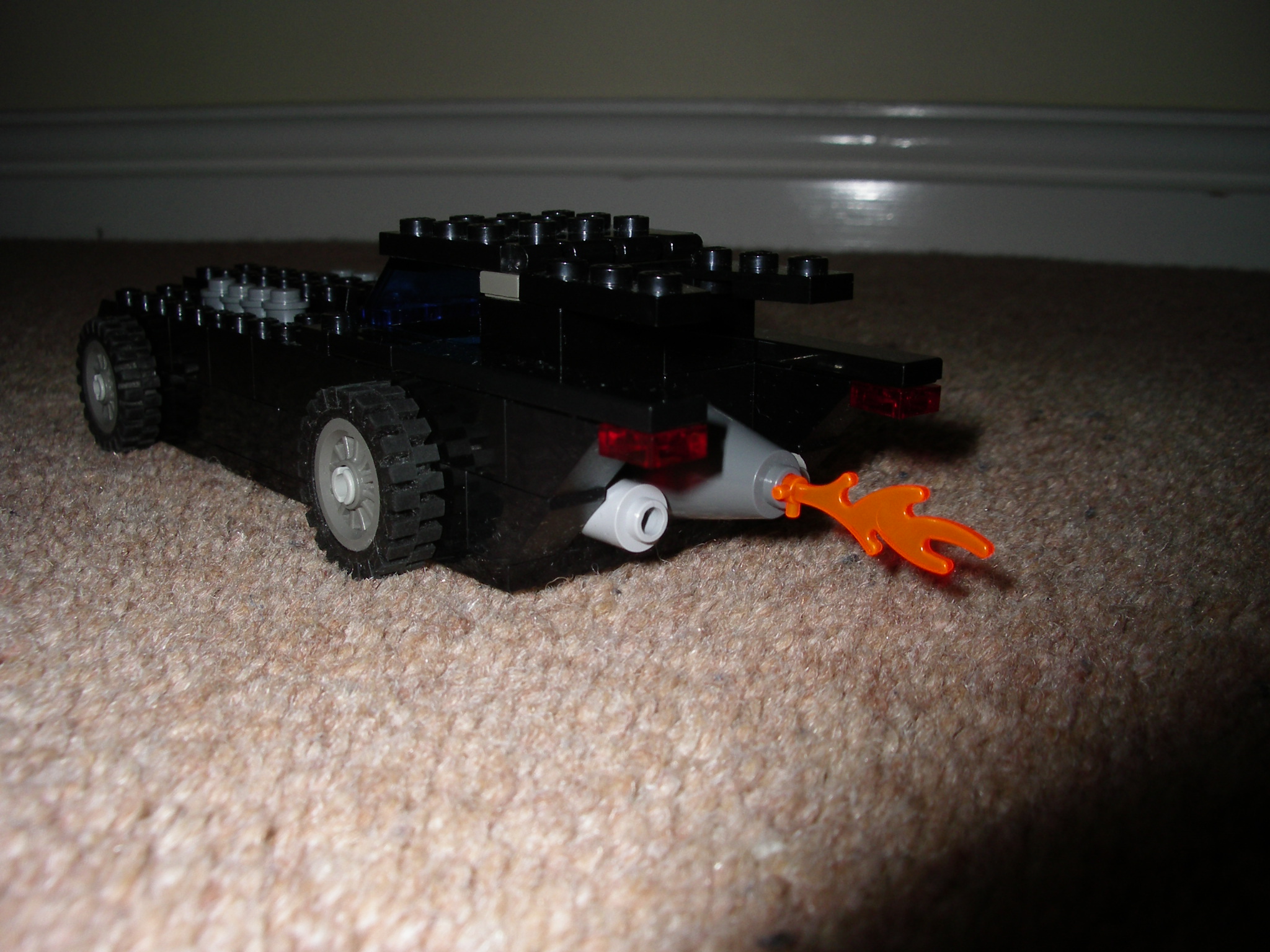 animated_series_batmobile_005.jpg