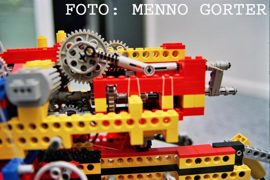 1987-walker-gearbox.jpg