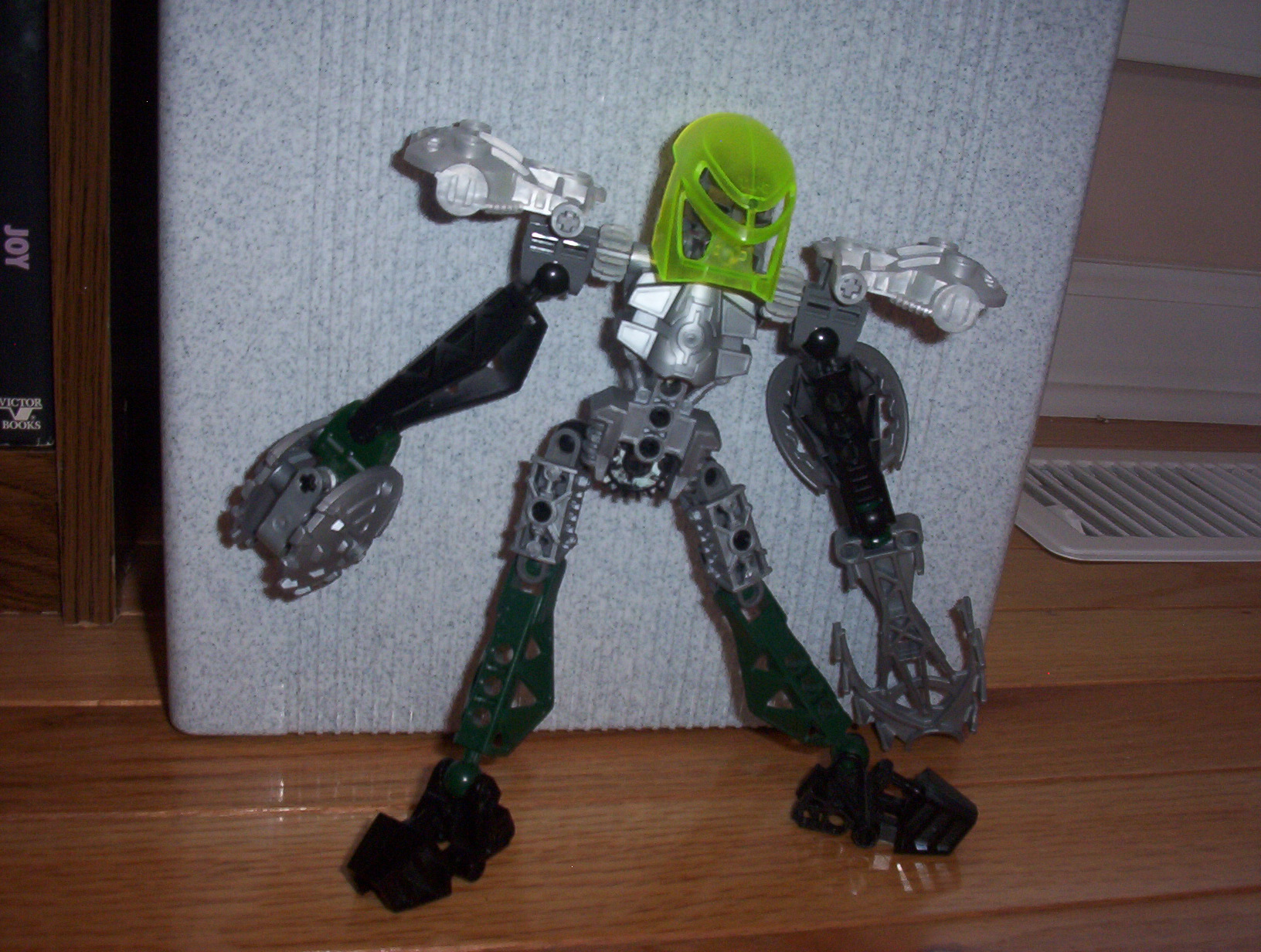 bionicle_0001.jpg