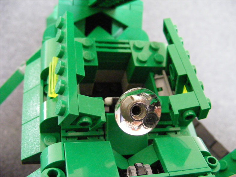 kreenga_10_weapondetails.jpg