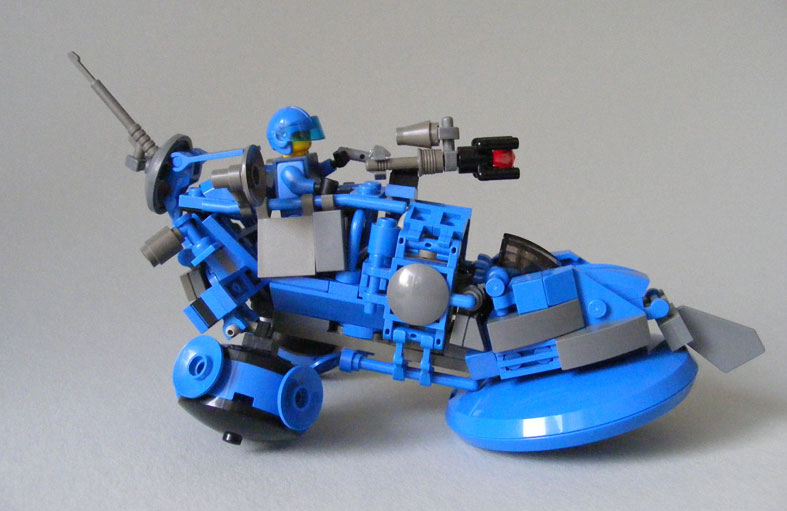 blue-hoverbike_s03.jpg