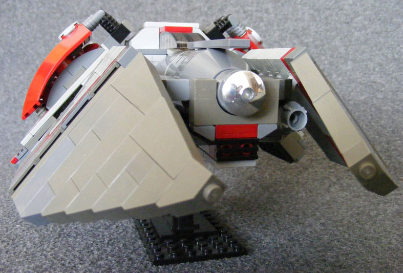 rihkxyrk_04_with-engine-cov.jpg