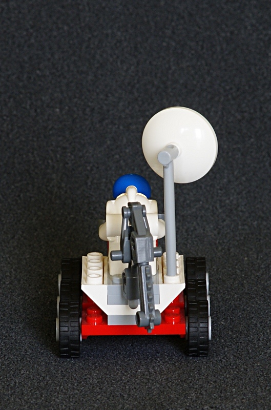 5_3365_space_moon_buggy.jpg