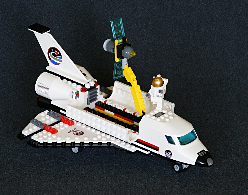 a13_3367_space_shuttle.jpg