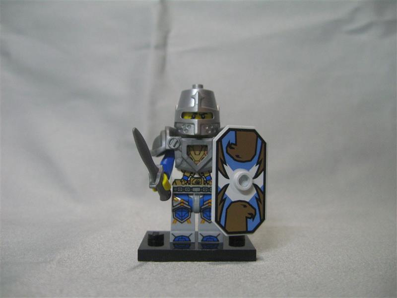 09_lu-sentinel-knight-rank-3.jpg