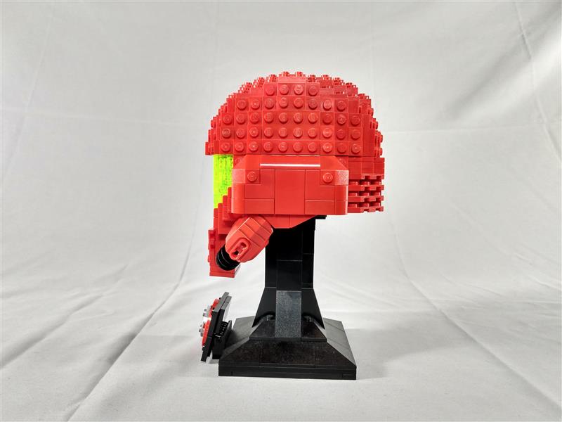 02_samus-aran-helmet.jpg