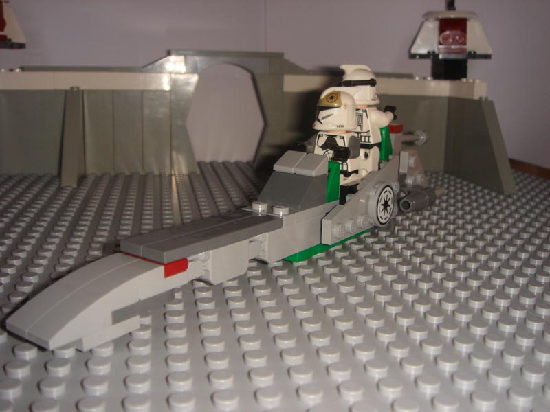 cwbp-alt-speederbike-001.jpg