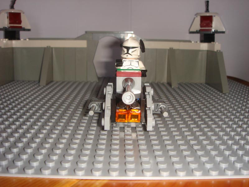cwbp-alt-speederbike-004.jpg
