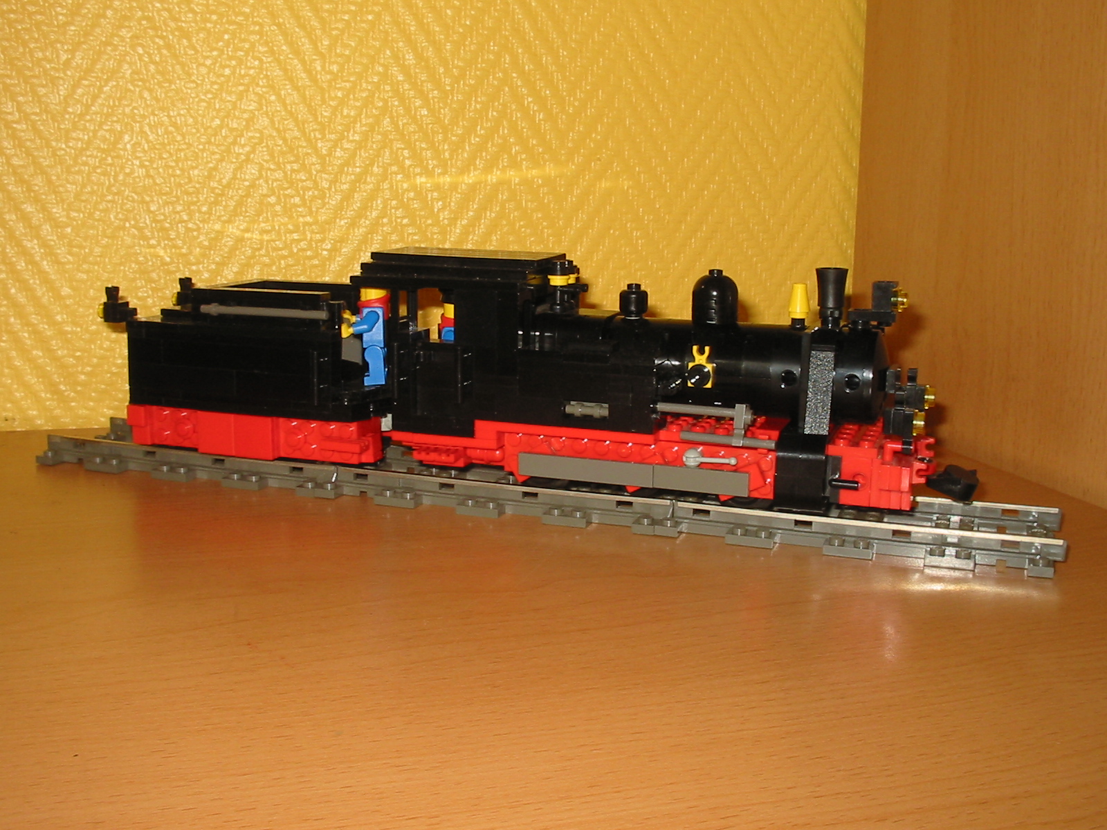 hf110c_02.jpg