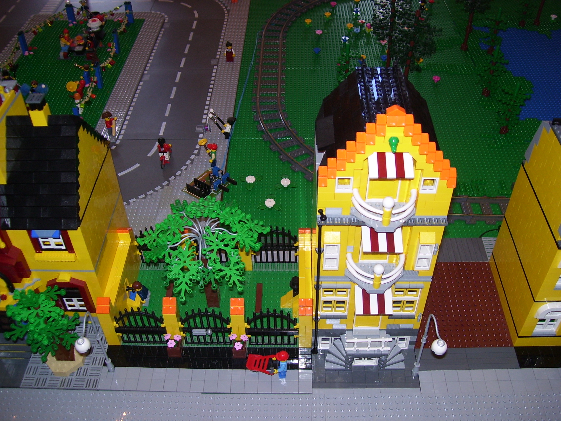 003.jpg