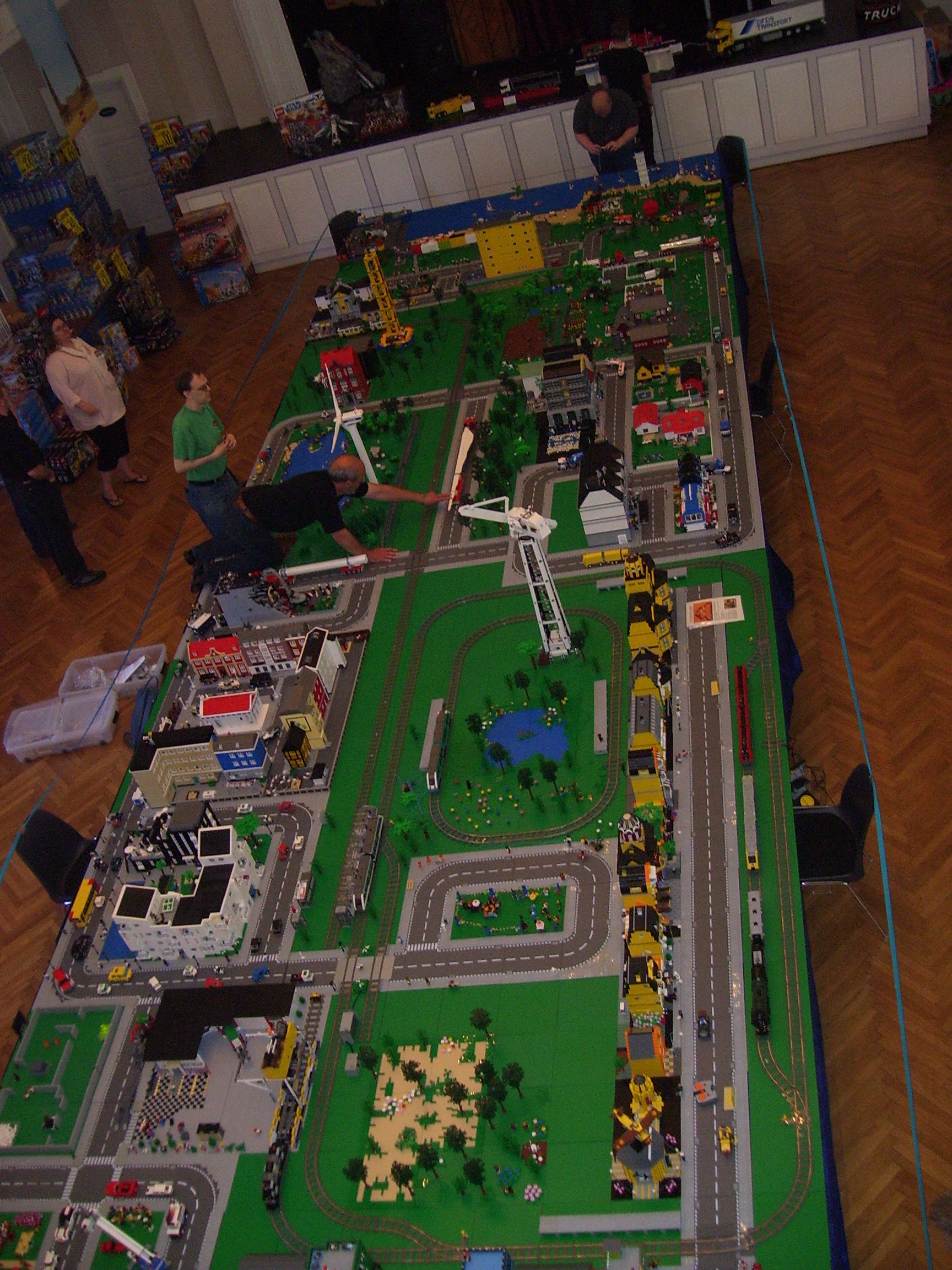 208.jpg