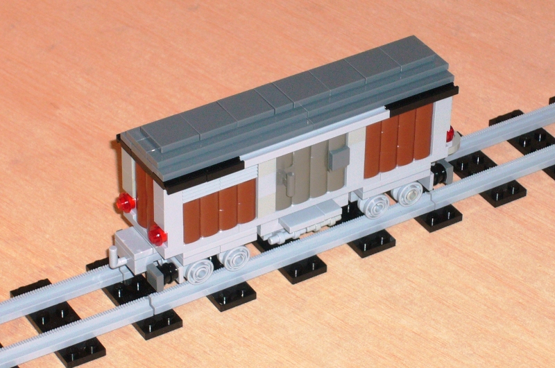 train_4wide_04_03.jpg