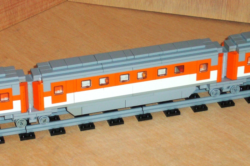 train_4wide_06_06.jpg