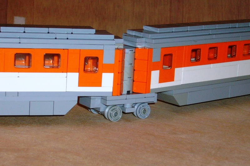 train_4wide_06_08.jpg