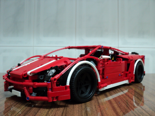 gallardo_lego.jpg
