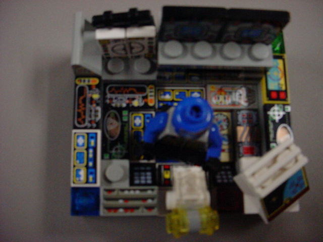 c0m-1-1.jpg