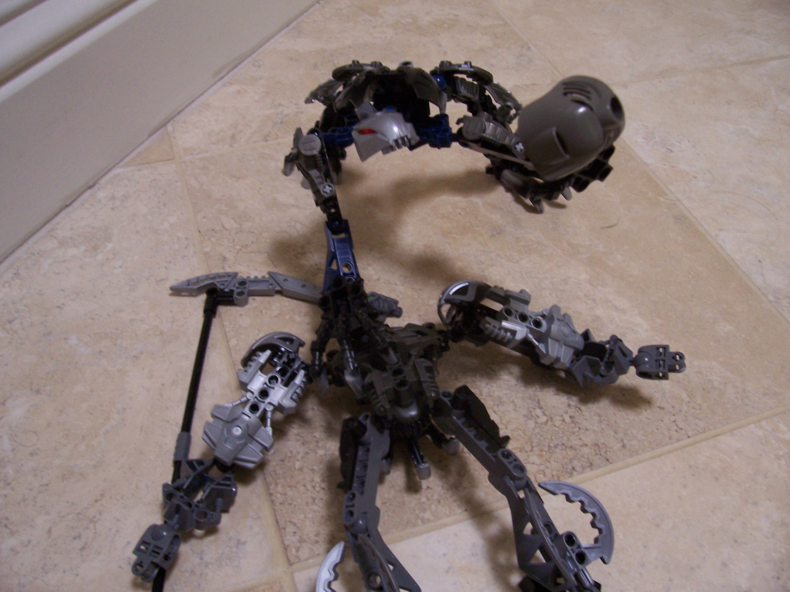 bionicle_war_of_xenta_nui_005.jpg