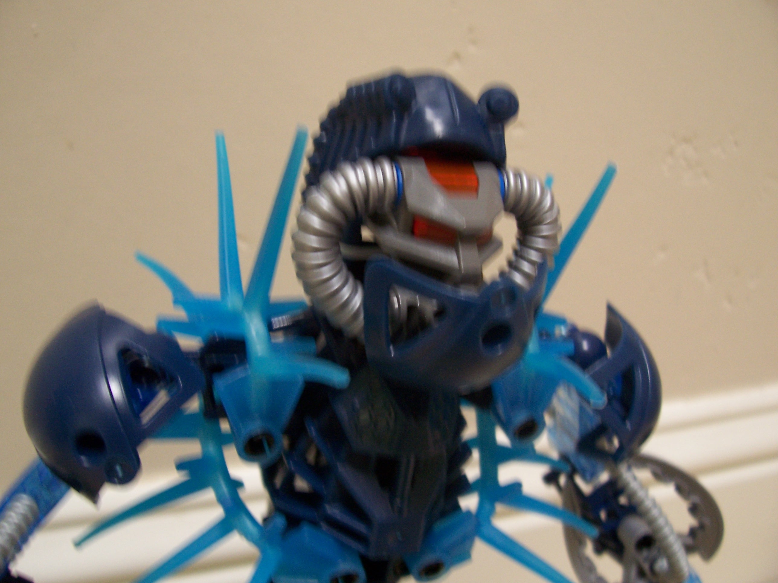 bionicle_war_of_xenta_nui_009.jpg