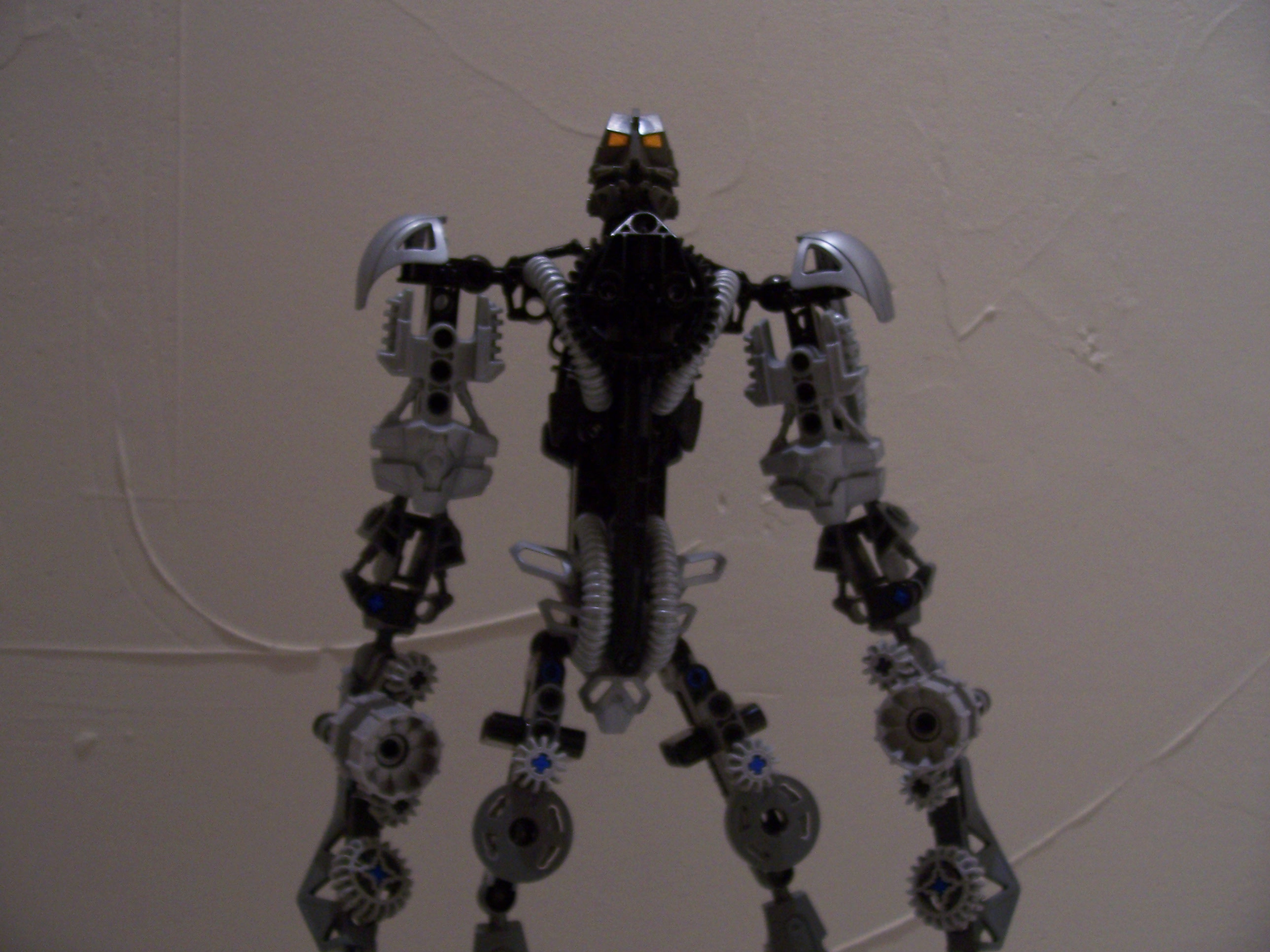 mata_nui_moc_002.jpg
