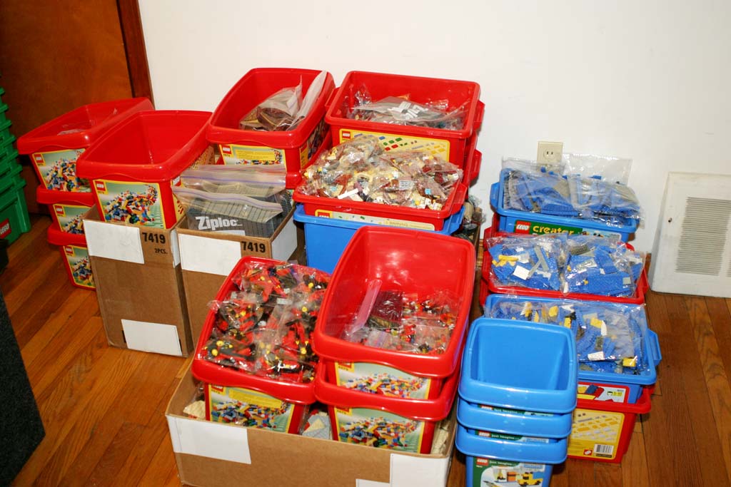 legopresorted1.jpg