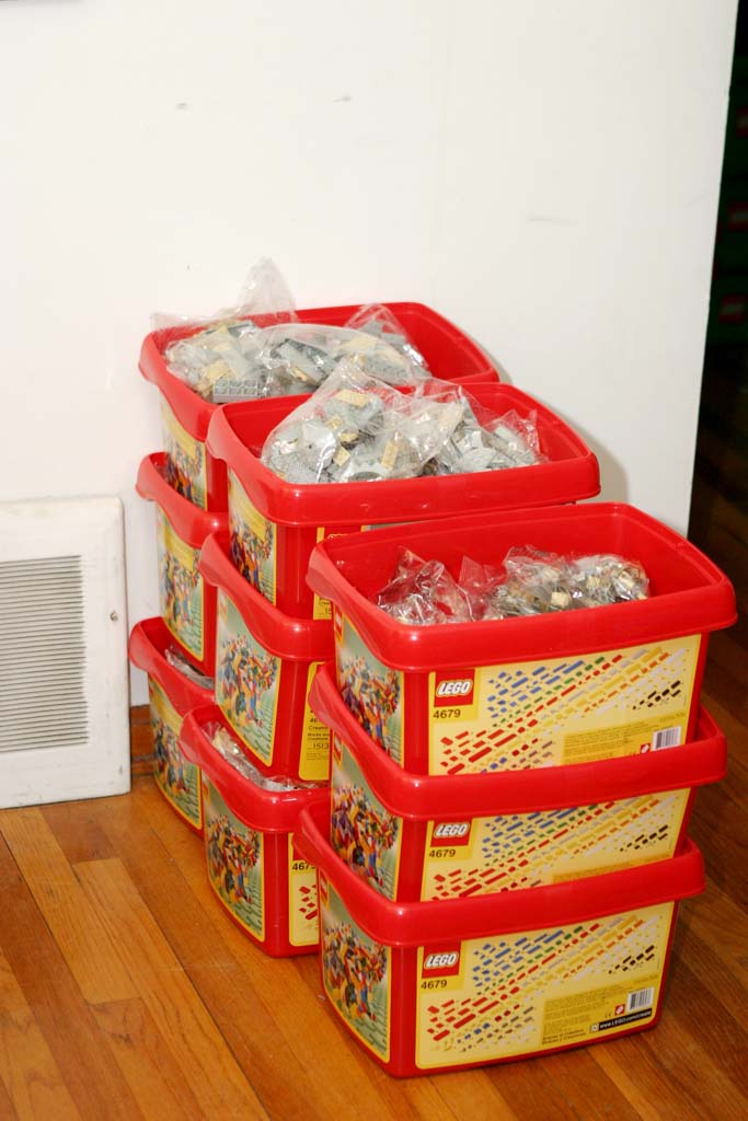 legopresorted3.jpg