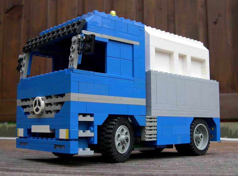 actros01.jpg