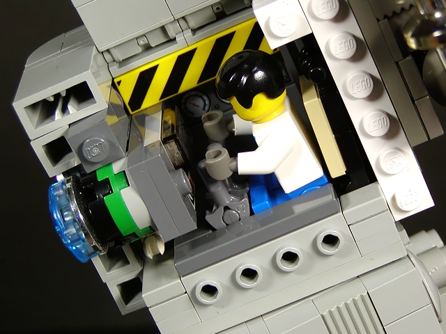 m-013.jpg