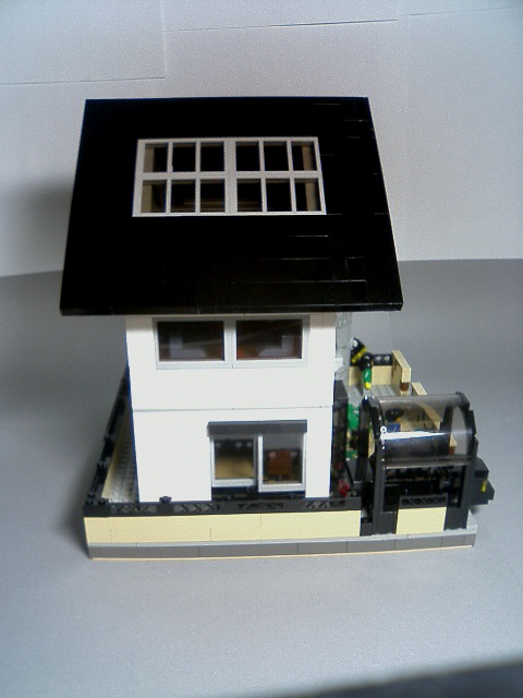 house004.jpg