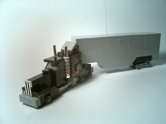 trailer01.jpg
