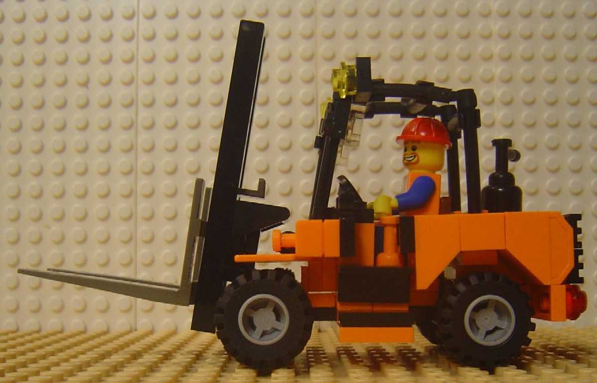 forklift_04.jpg