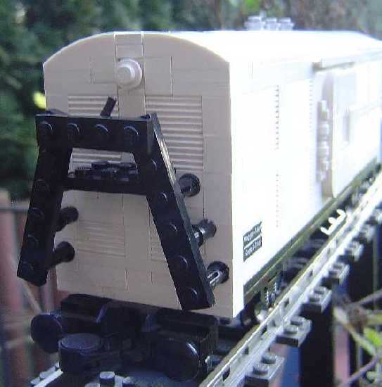 refrigerator-wagon_02.jpg