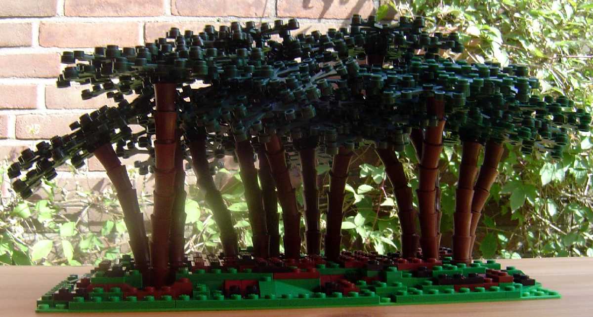 monkeyisland4tree_01.jpg