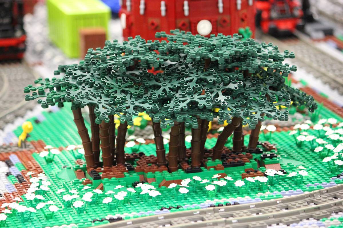 monkeyisland4tree_03.jpg