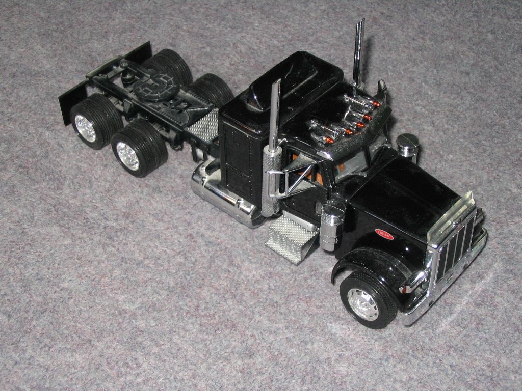 peterbilt.jpg
