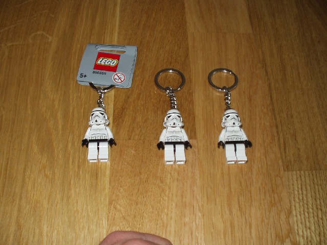 stormtrooper_x_3.jpg