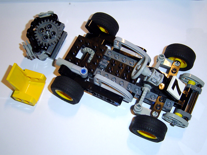 lego_kartn7_03.jpg