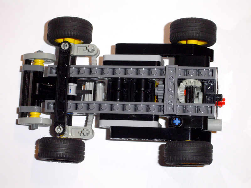 lego_kartn7_07.jpg