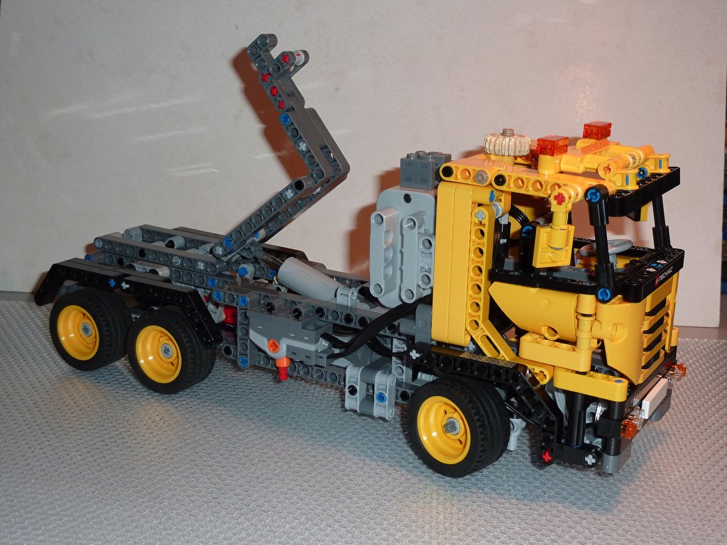 lego8052_mod_14.jpg
