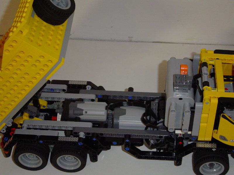 8292b_a_v1_06.jpg