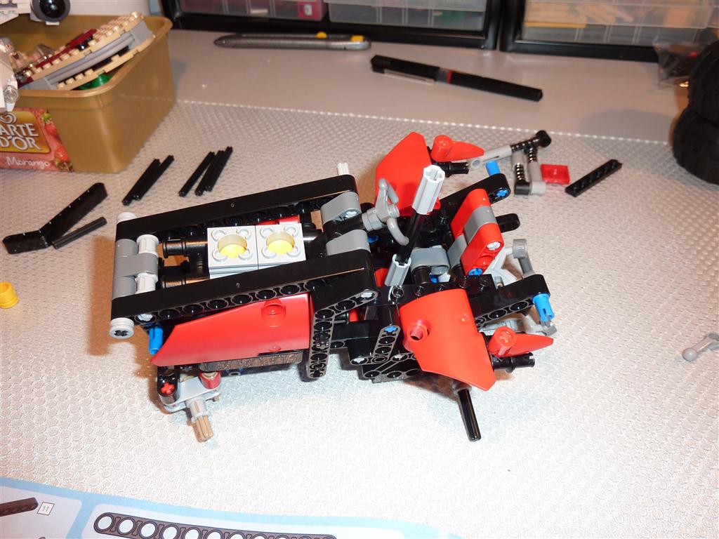 lego8048_b20.jpg