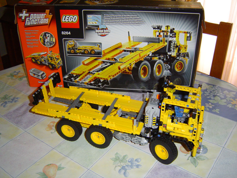 lego8264_b_01.jpg